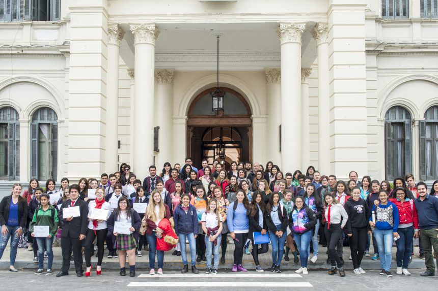 Federación y La Paz ya tienen sus senadores juveniles