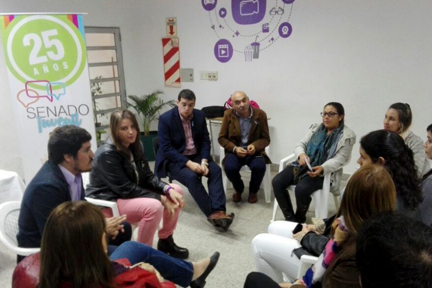 El Senado Juvenil llegó al departamento Nogoyá