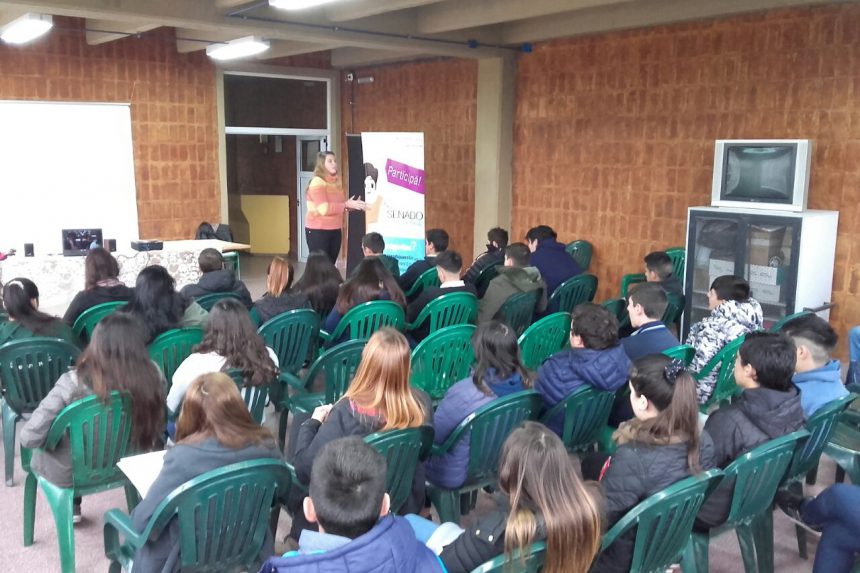El Senado Juvenil continúa recorriendo la provincia