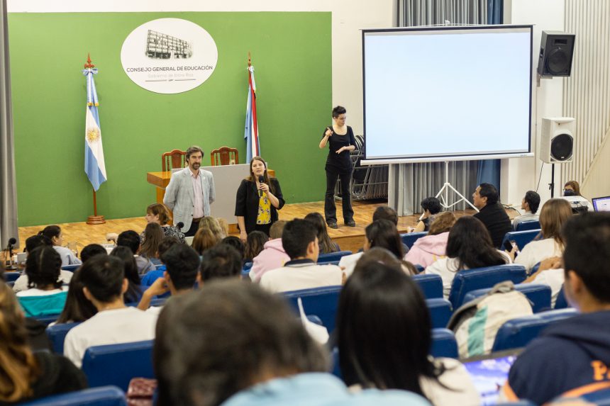 Gran participación de estudiantes de Concordia en el Senado Juvenil